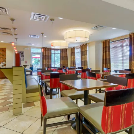 Comfort Suites Charleston West Ashley