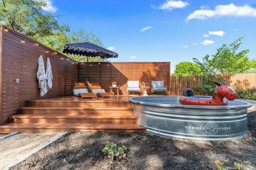 Backyard Oasis - Cowboy Pool w/ Heater & Chiller - Outdoor Projector Screen