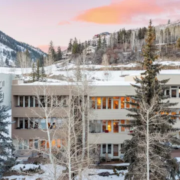 Sunvail by Avantstay 10min Walk to Ski Lifts!