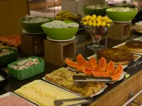 DMax Hotel - Morgenmad