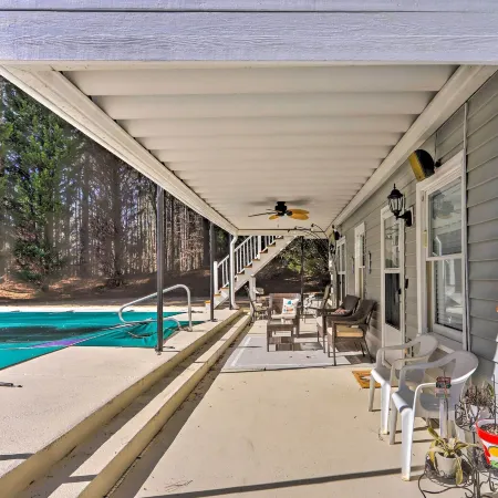 Suwanee House w/ Pool & Game Room!
