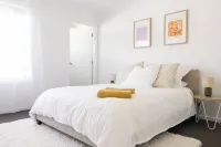 Lake Illawarra Family Escape