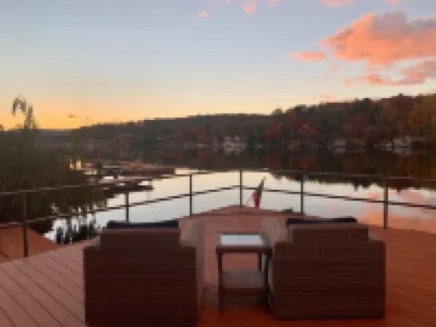 Endless Mountains Luxury on Harvey's Lake Hotels in Harveys Lake