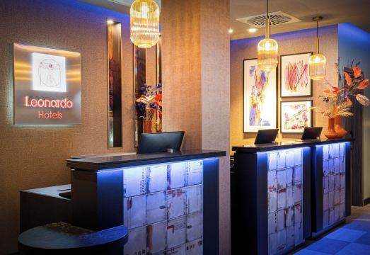 에쉬본 레오나르도 호텔 로비