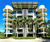 Exclusive la Perla Tamarindo Condo 3Br Luxury Retreat, Walk to Beach and Dining!