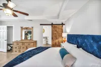 湖邊天堂，帶火坑