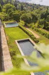 Domaine de la Cascade Parfumée - Rooftop Pools