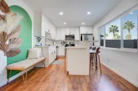 Modern 4Bd Family Condo (10mins to Downtown)