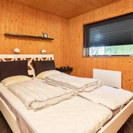 6 Person Holiday Home in Rødby