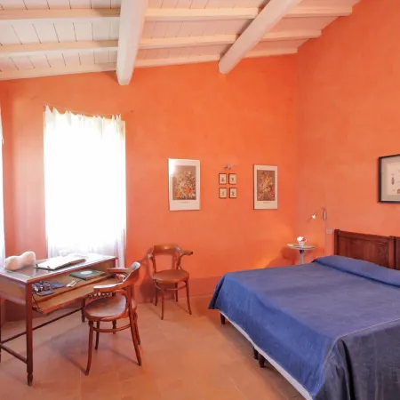 Orte Villa for 8 with Parking