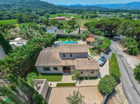 A/C House with Pool & Studio – 3BR/8P – Gassin