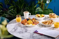 Premier Inn Newcastle (Holystone) - Breakfast