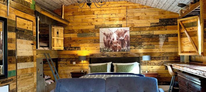 Willow Court Farm Studio West & Petting Farm, 8 Mins to Legoland & Windsor, 15 Mins to Lapland UK Hotels in Windsor