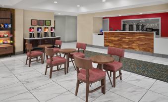 Hampton Inn Kansas City the Legends