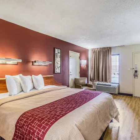 Red Roof Inn Bowling Green