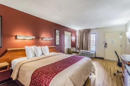 Red Roof Inn Bowling Green