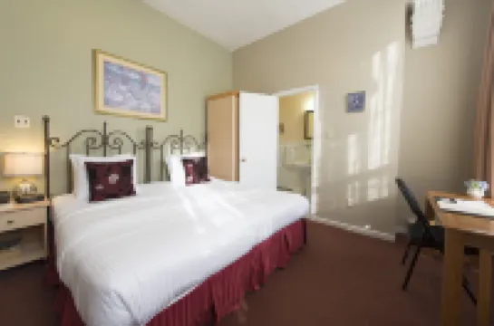 Victoria's Mansion Guest House