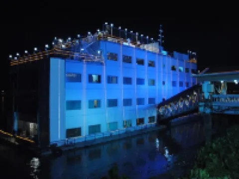 Polo Floatel Kolkata Hotels in Howrah