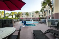 Red Roof Plus+ Palm Coast - Pools