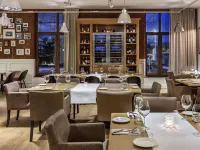 Wiazowna Brant 美居飯店 瓦沃附近的飯店