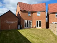Comfortable 5 - Guest Abode - In Quiet Village