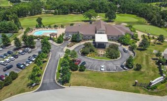 Villa at the Hills - A Grand Branson Vacation! 4 Bdr Golf Resort Villa