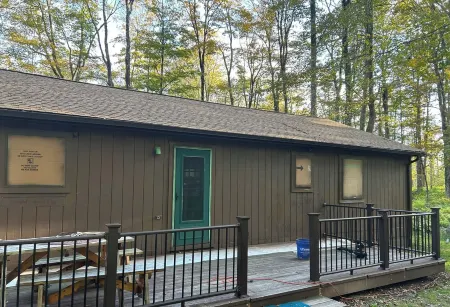 Wonderful Cabin in Greentown, Pa