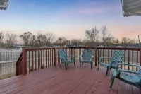 Abby's Place - Close to Attractions - Country Houses