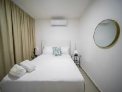 Cozy 2Br-2bt Apt Near the Beach and Main Street