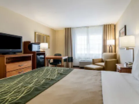 Super 8 by Wyndham Great Bend Hotels in Great Bend