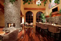 Peace Lodge - bar