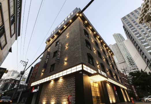 송도 EL호텔 객실 내부