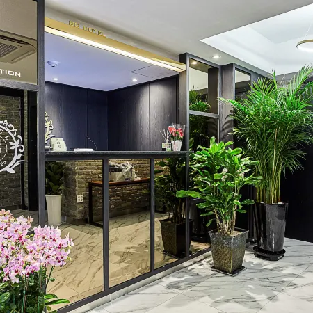 Seongnam RG Hotel Отели рядом с достопримечательностью «Парк Hwangsong»