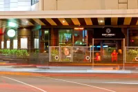 威靈頓瑞吉斯酒店, EVT旗下 酒店