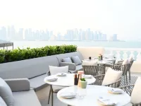 มีนา โฮเทล แอนด์ เรสซิเดนซ์ บาย เดอะ ทอร์ช โรงแรมใกล้เขตมีนา