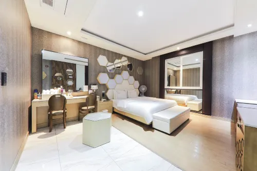 Myungpoom Drive in Motel Yeosu - 2 stelle