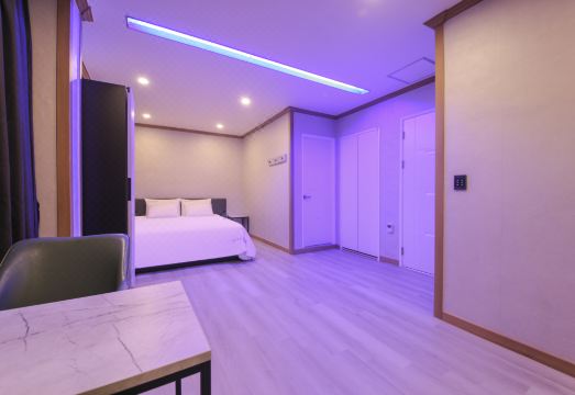 옥정호모텔 외경