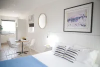 The Clan Terrigal Hotels in Terrigal