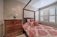 位於希洛灣小於2英里的夏威夷藏身處帶有庭院！ 鄰近Hilo Shopping Center的酒店