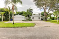 Tropical Cottage < 2 Mi to Hobe Sound Beach! - Beach