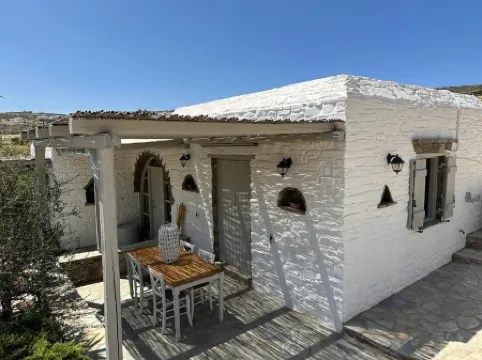 Casa Paros