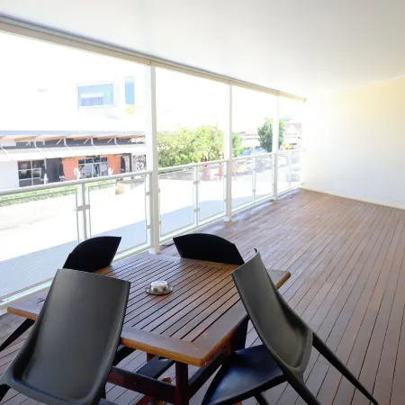 The Australian Hotel Motel