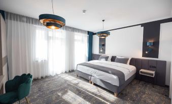 Opera Hotel