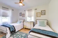 Pet-Friendly Alabama Retreat w/ Deck & Patio! - Homestays