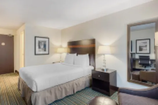 Best Western Alderwood Hotels in Lynnwood