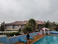 Eden Springs Hotel - 2-Star