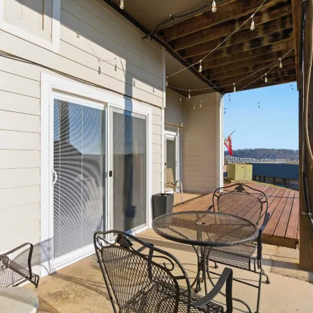 Lakin it Easy! Condo for 2