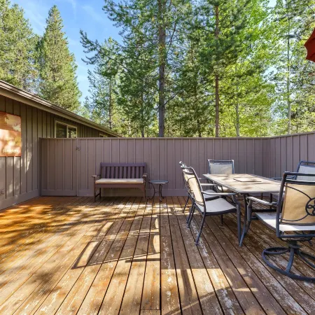 6 Dutchman 3 Bedroom Home