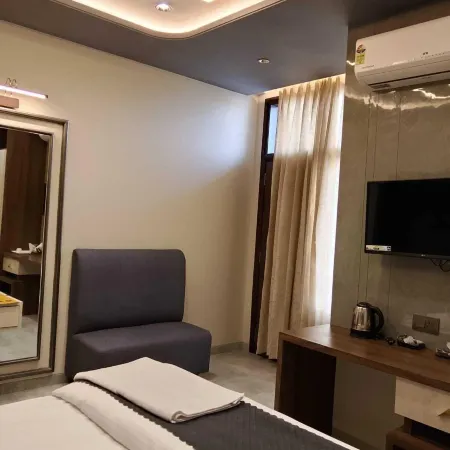 Hotel Sky Inn