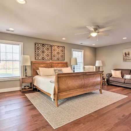 Morrisonville Manor w/ Fire Pit & Hot Tub!